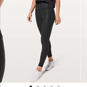 Lululemon Align 25”